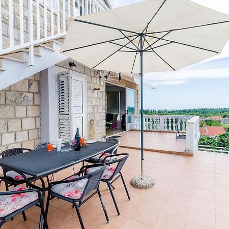Apartments Dubrovnik Airport Cilipi Bagian luar foto
